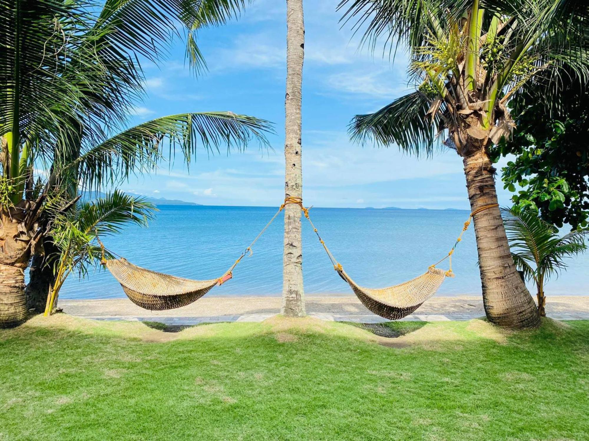 Badladz Staycation Condos Puerto Galera Exterior foto